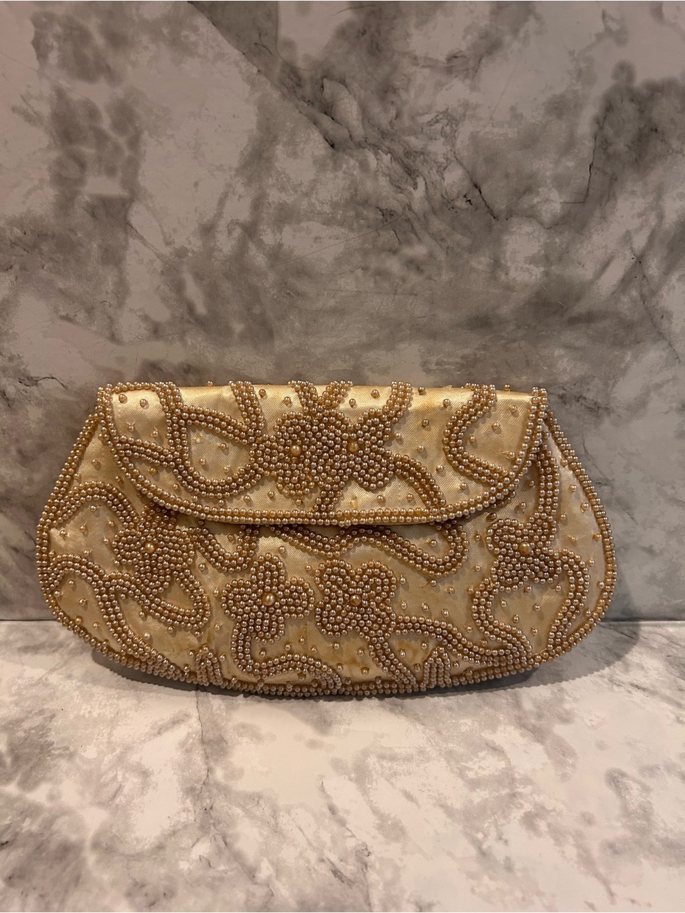 Vintage 1950’s-1960’s Gold Beaded Floral Evening Clutch